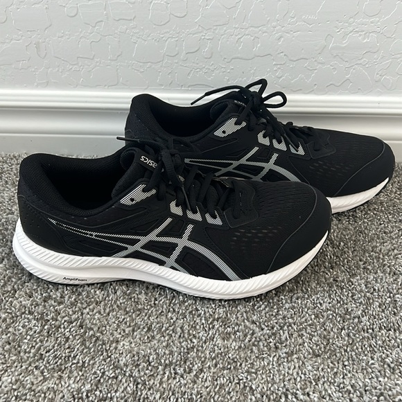 ASICS - Gel-Contend 8 - Picture 2 of 7